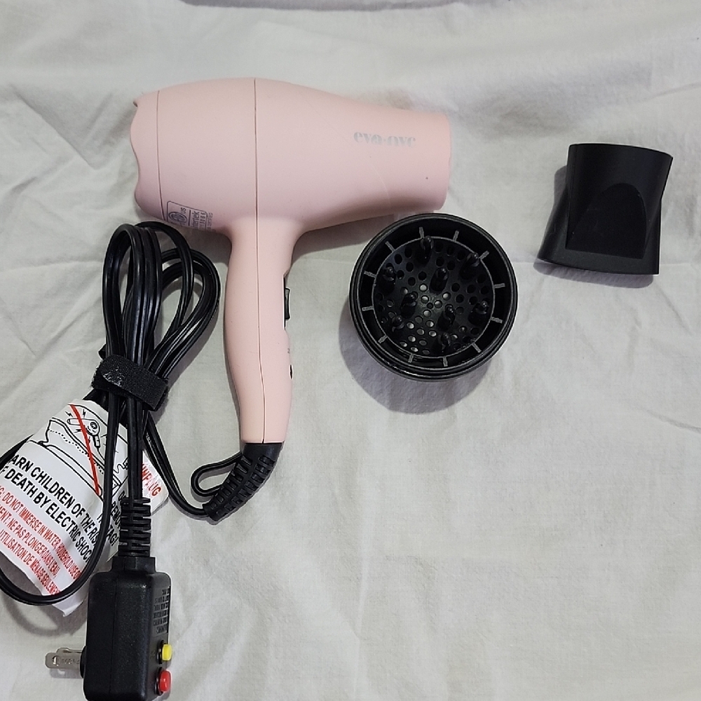 eva nyc Pink Hair Dryer with Attachments